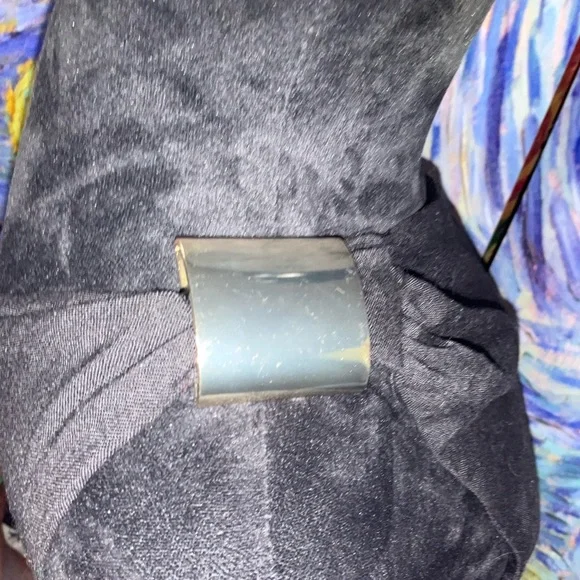 Zara small black gown with slit on tummy - Picture 6 of 6